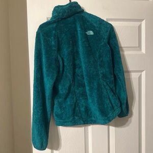 The North Face Women's Turquoise Teddy Jacket